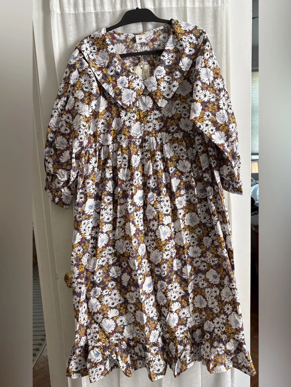Women’s Floral Long Sleeve Dress in Vintage Fabric custom made by SJP - Picture 1 of 2
